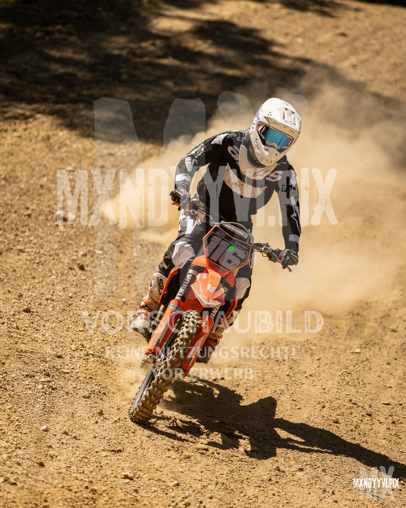 866A5143 | mxndyyvipix