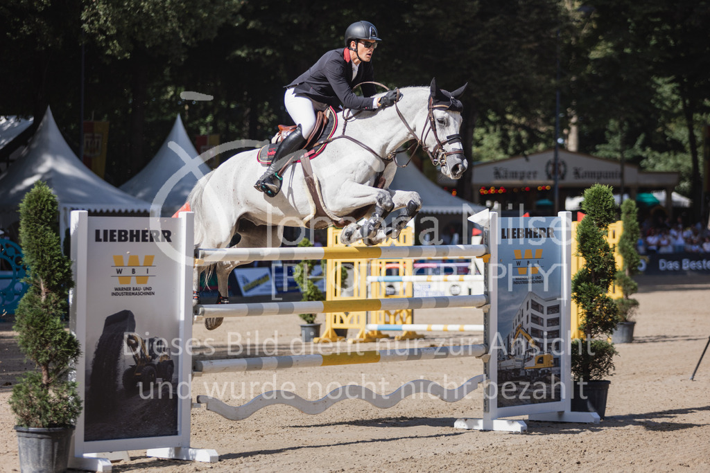 230910_OWLCh_GroßerPreis-610 | Deine schönsten Turniermomente als professionelle Fotos! Entdecke hochwertige Pferdesport-Fotografie im Online-Shop. Jetzt Fotos finden & bestellen!