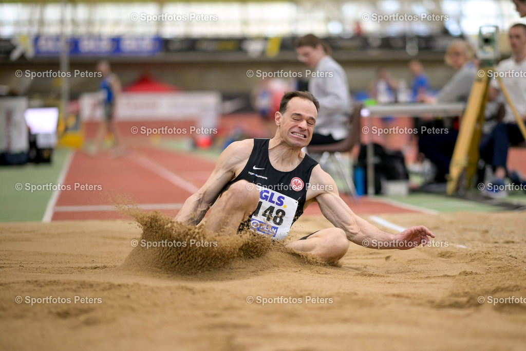 Deutsche Hallenmeisterschaften Masters - Samstag_48 | Deutsche Meisterschaften Halle Masters am 02.03.2024 in Dortmund 

Foto: Kai Peters - Realisiert mit Pictrs.com