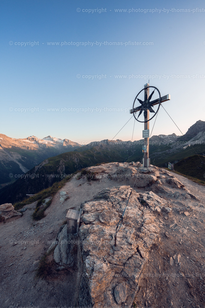 Grüblspitze Sonnenuntergang copyright  Thomas Pfister-4 | PHOTOGRAPHY BY THOMAS PFISTER