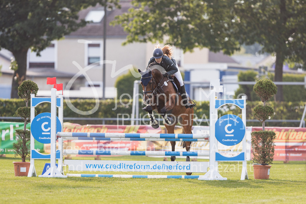 230713_LC_StilA-923 | Deine schönsten Turniermomente als professionelle Fotos! Entdecke hochwertige Pferdesport-Fotografie im Online-Shop. Jetzt Fotos finden & bestellen!