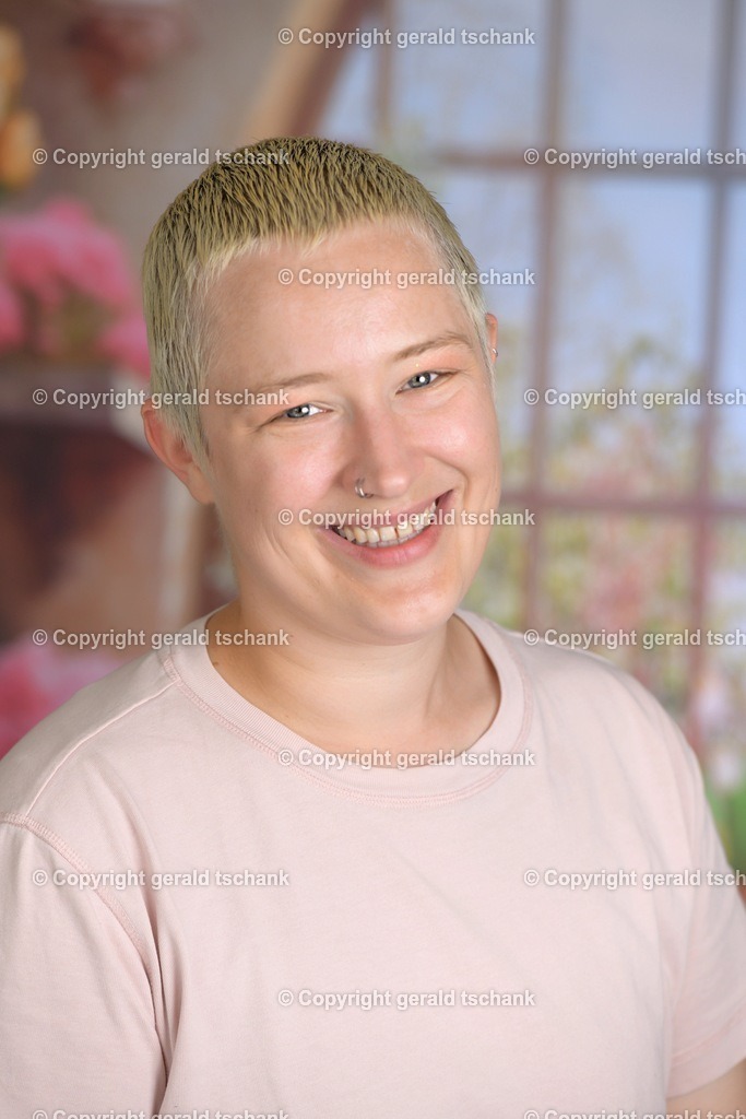 DSC_5396kor | Wählen Sie hier bitte Ihr bestes Foto aus, mit diesem Bild wird Ihr Set produziert. Sollten Sie kein Bild wählen oder mehrere suchen wir das Beste aus!