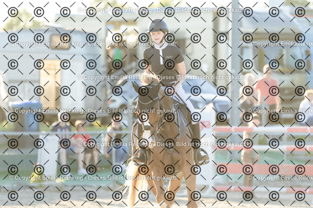 CL5A4298 | Emilia Reinking Fotografie - Realisiert mit Pictrs.com