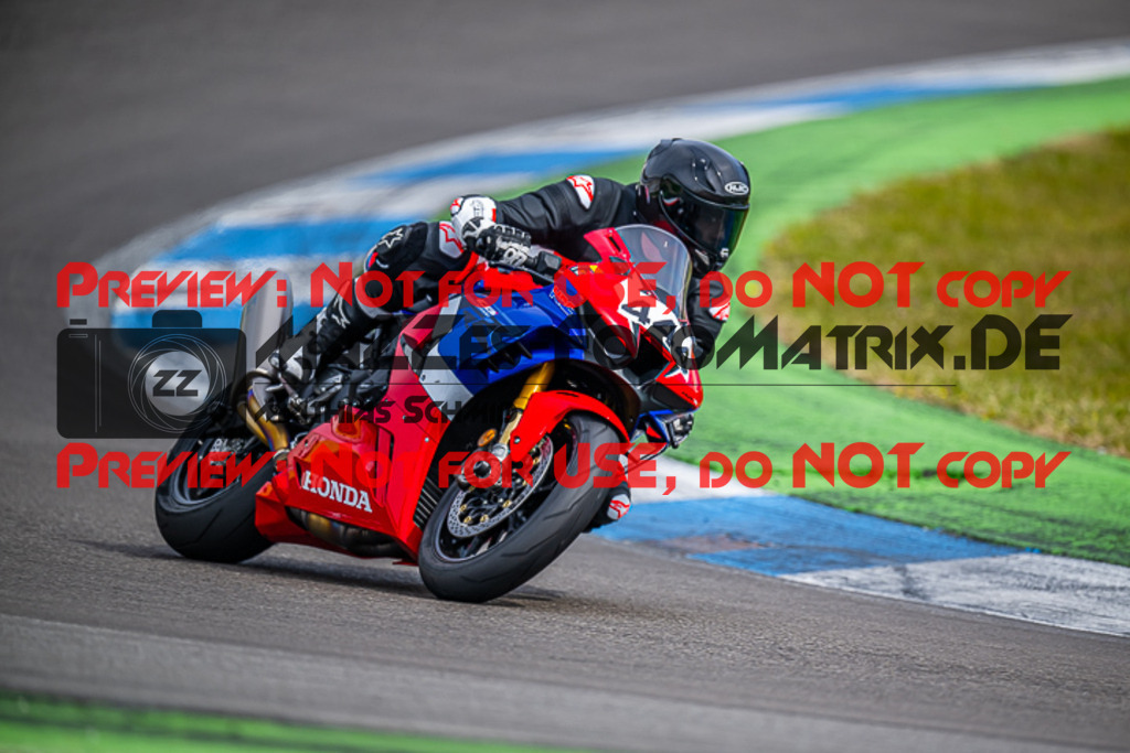 MaZZes_FotoMatrix_230410_3698 | GELB