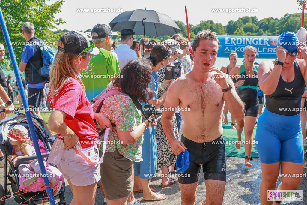 AR7_9031 | Karlsfeld Triathlon 2025 #karlsfeldtriathlon #karlsfeldtriathlon2025  #karlsfeldrace  #yourpictrs #triathlon_karlsfeld #tsveintrachtkarlsfeld #sportshot_your_pictrs @Sportshotphotography @Triathlon Karlsfeld - TSV Eintracht Karlsfeld Triathlon Copyright: www.sportshot.de