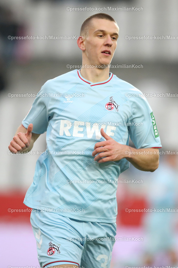 RWE06012402130 | 06.01.2024, Essen, Fußball, Herren, Stadion an der Hafenstraße, Testspiel, Rot-Weiss Essen – 1. FC Köln:  Florian Dietz (1.FC Köln). 
DFB regulations prohibit any use of photographs as image sequences and or quasi-video.