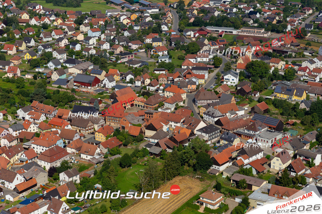 Aktuelles Luftbild von Schwürbitz Michelau im Oberfranken Kauf mit Lizenz / Bildrechten möglich- Die Luftaufnahme wurde 2021 mittels UL-Flugzeug erstellt ( keine Drohne ) - hochauflösende Kamera-Systeme von  Canon -Beste Qualität - Für grossformatige Ausdrucke geeignet. Die Geschenkidee !