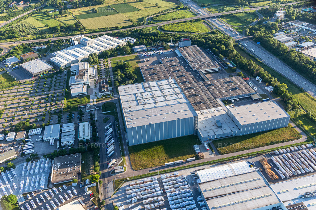Luftbild: Robert Bosch im Ortsteil Durlach in Karlsruhe im Bundesland Baden-Württemberg in Deutschland. Foto: IMG_115233.jpg vom 13.06.2019 durch Werner Riehm/FLY-FOTO.de