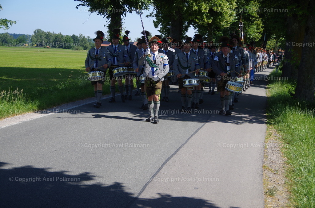 IMGP6235 | fotografiert von Axel PollmannLeonhardi Wallfahrt Benediktbeuern und Murnau, Fronleichnam, Fasching, Landschaft im Loisachtal und Benediktbeuern  - Realisiert mit Pictrs.com