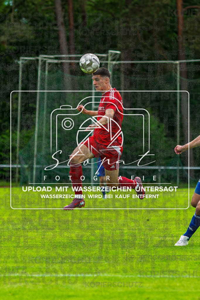 Landesliga Herren LG - TV Jahn Schneverdingen vs. MTV Eintracht Celle | Tiago Fava (TV Jahn Schneverdingen #8); Landesliga Herren LG - TV Jahn Schneverdingen vs. MTV Eintracht Celle am 06.06.2026 in Osterwaldstadion, Schneverdingen - Realisiert mit Pictrs.com