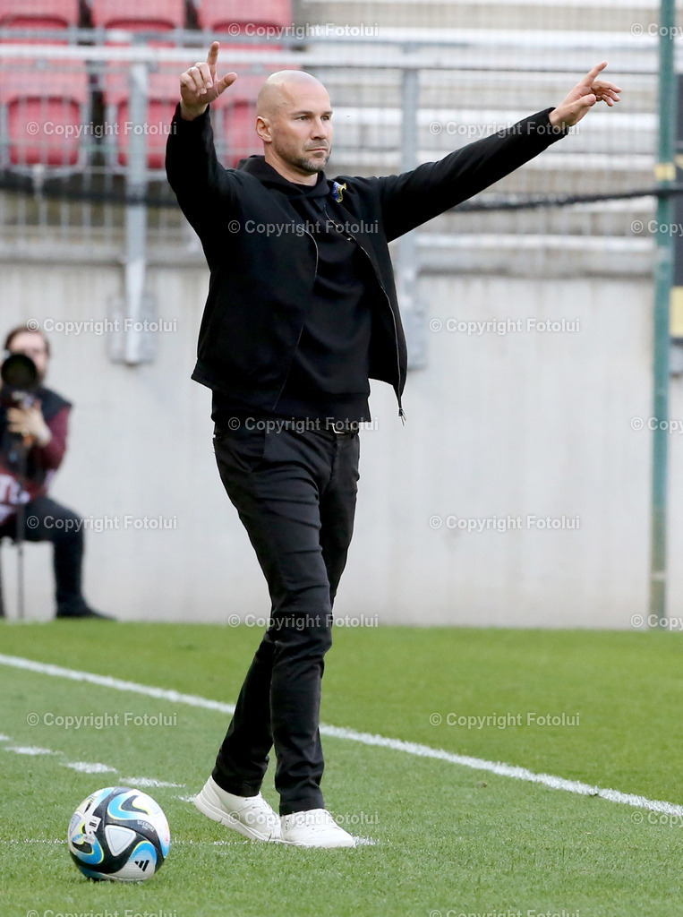 A_LUI_17032024_20 | SPORT,FUSSBALL, ADMIRAL BUNDESLIGA AUSTRIA KLAGENFURT-SK STURM GRAZ  17.03.2024 IM BILD: CHRISTIAN ILZER  (STURM GRAZ) FOTO:FOTOLUI/MW