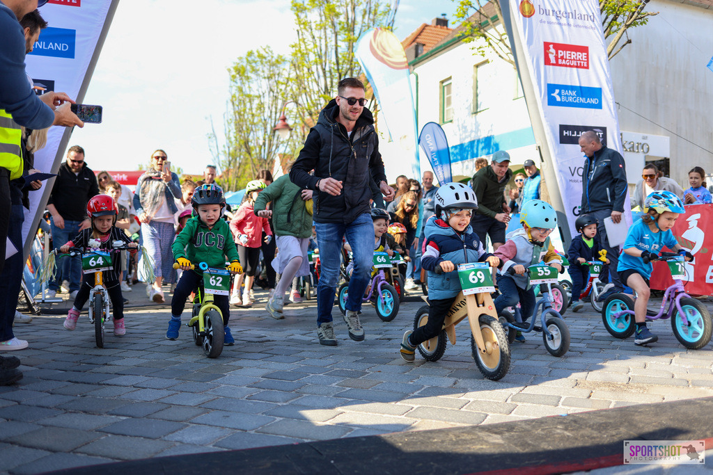 116_IMG_8504 | Neusiedlersee Radmarathon 2026@sportshot_your_pictrs #yourpictures#roadtowm2029 #nrm #neusiedlerseeradmarathon #neusiedlersee #neusiedlerseetourismus #burgenland #mörbisch #nrm26 #burgenlandtourismus #voglundco #poweredbyburgenlandtourismus #radsport #rad #marathon #ucigranfondo #visitburgenland #ucigranfondoworldseries