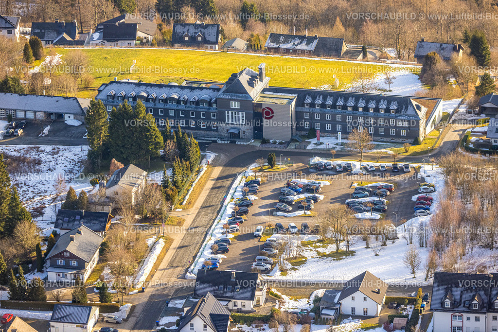 Winterberg260105010 | Luftbild, Mutter Kind Rehaklinik St. Ursula, Parkplätze, Winterberg, Sauerland, Nordrhein-Westfalen, Deutschland