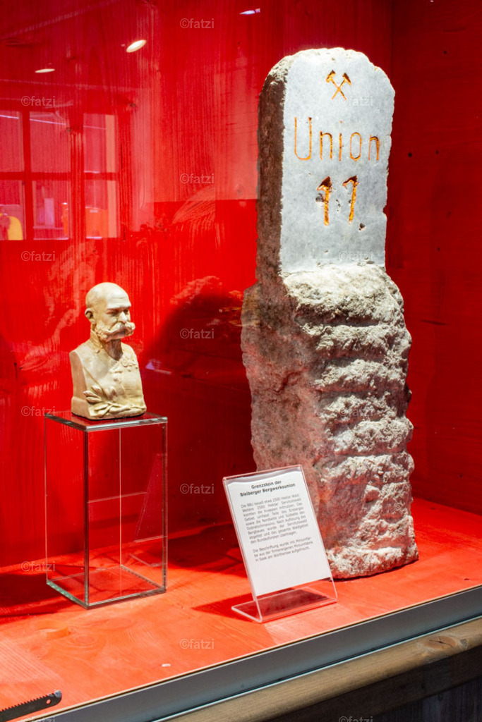 Bergbau-Museum Innen _fatzi_20230908-150346 | Fatzi Bilder-Archiv! 
Die Bilder sind für private Nutzung lizenzfrei. Die kommerzielle Nutzung ist möglich und erwünscht, jedoch bitte ich um vorherige Kontaktaufnahme per E-Mail (info@fatzi.at) oder unter +43 650 7828269 - Realisiert mit Pictrs.com
