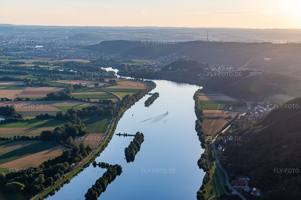 Luftbild: Walhalla über der Donau im Ortsteil Reiflding in Donaustauf im Bundesland Bayern in Deutschland. Foto: IMG_133299.jpg vom 03.07.2022 durch Werner Riehm/FLY-FOTO.de