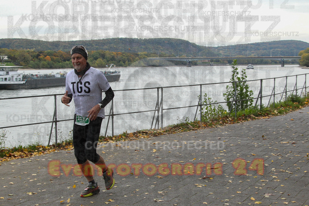 251019_1035_EV4_3184 | Sportfotografie im Rhein-Sieg Kreis, Köln, Bonn, NRW, Rheinland Pfalz, Hessen, etc. Unser Tätigkeitsfeld umfasst den Laufsport vom Volkslauf über den Marathon, Duathlon, Triathon bis zum Ultralauf wie Kölnpfad Ultra oder Schindertrail.