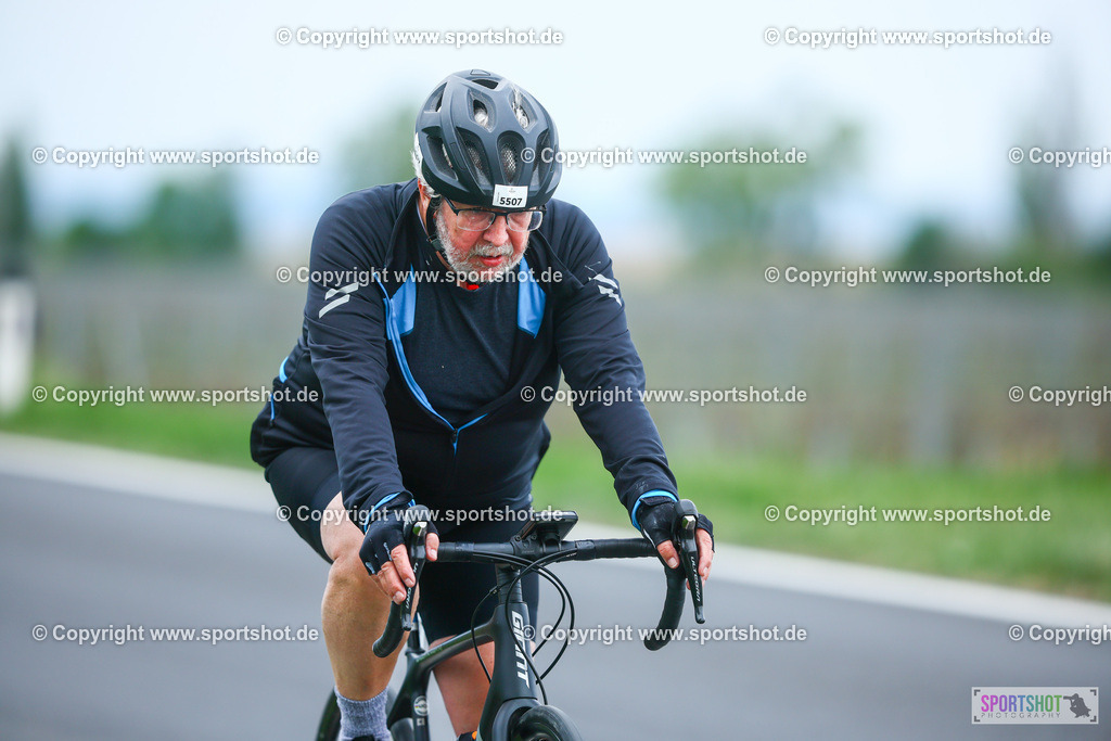 446_TRA57624 | Neusiedlersee Radmarathon 2026@sportshot_your_pictrs #yourpictures#roadtowm2029 #nrm #neusiedlerseeradmarathon #neusiedlersee #neusiedlerseetourismus #burgenland #mörbisch #nrm26 #burgenlandtourismus #voglundco #poweredbyburgenlandtourismus #radsport #rad #marathon #ucigranfondo #visitburgenland #ucigranfondoworldseries