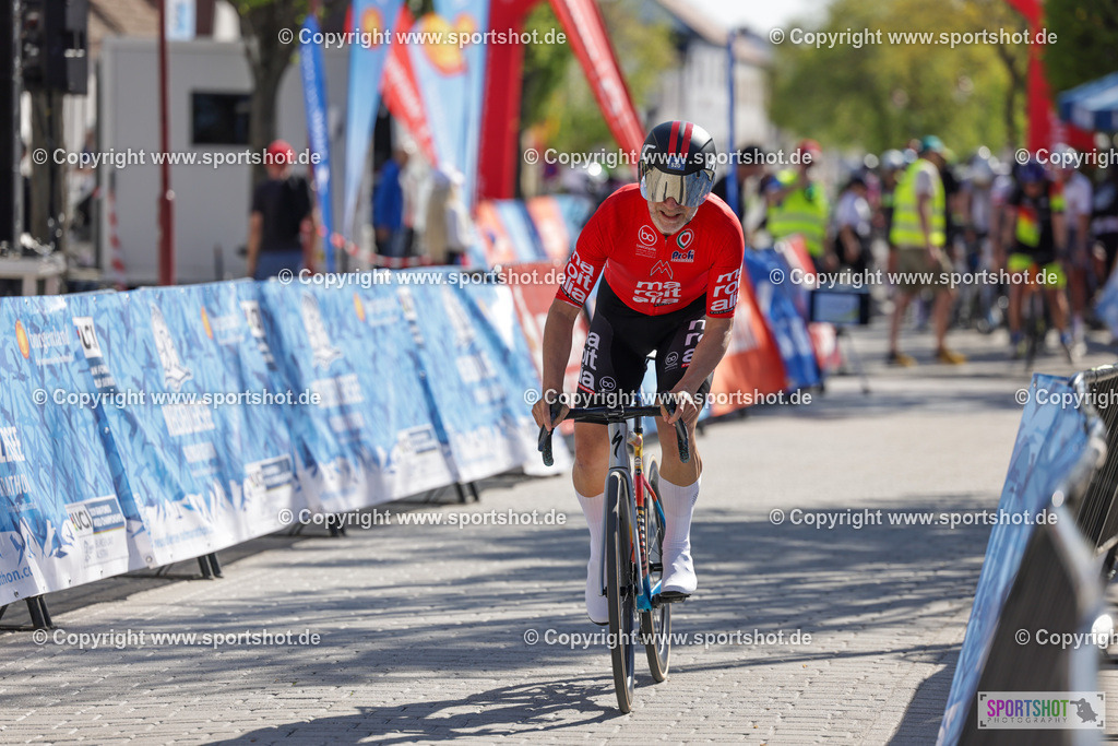 VJ__5531 | Neusiedlersee Radmarathon 2026@sportshot_your_pictrs #yourpictures#roadtowm2029 #nrm #neusiedlerseeradmarathon #neusiedlersee #neusiedlerseetourismus #burgenland #mörbisch #nrm26 #burgenlandtourismus #voglundco #poweredbyburgenlandtourismus #radsport #rad #marathon #ucigranfondo #visitburgenland #ucigranfondoworldseries
