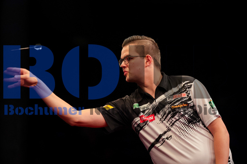  29.10.2023 - 
 | Sebastian Sendlak / Bochumer Nachrichtendienst (BOND) - PDC European Darts Championship: Halbfinale {Persons shown} - Realisiert mit Pictrs.com