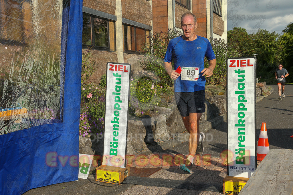 250801_1912_EX1_7306 | Sportfotografie im Rhein-Sieg Kreis, Köln, Bonn, NRW, Rheinland Pfalz, Hessen, etc. Unser Tätigkeitsfeld umfasst den Laufsport vom Volkslauf über den Marathon, Duathlon, Triathon bis zum Ultralauf wie Kölnpfad Ultra oder Schindertrail.