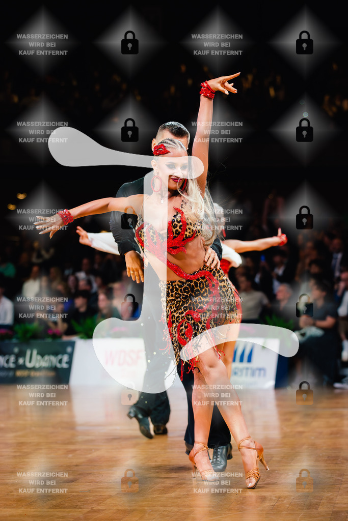 GOC 2025 - WDSF GrandSlam Latin 5th (190) Konstantin Gorodilov _ Polina Figurenko (Estonia)-2025-08-23-3550 | Webshop for digital downloads and prints of dance sport, event & show photographer Julian Link - Realisiert mit Pictrs.com