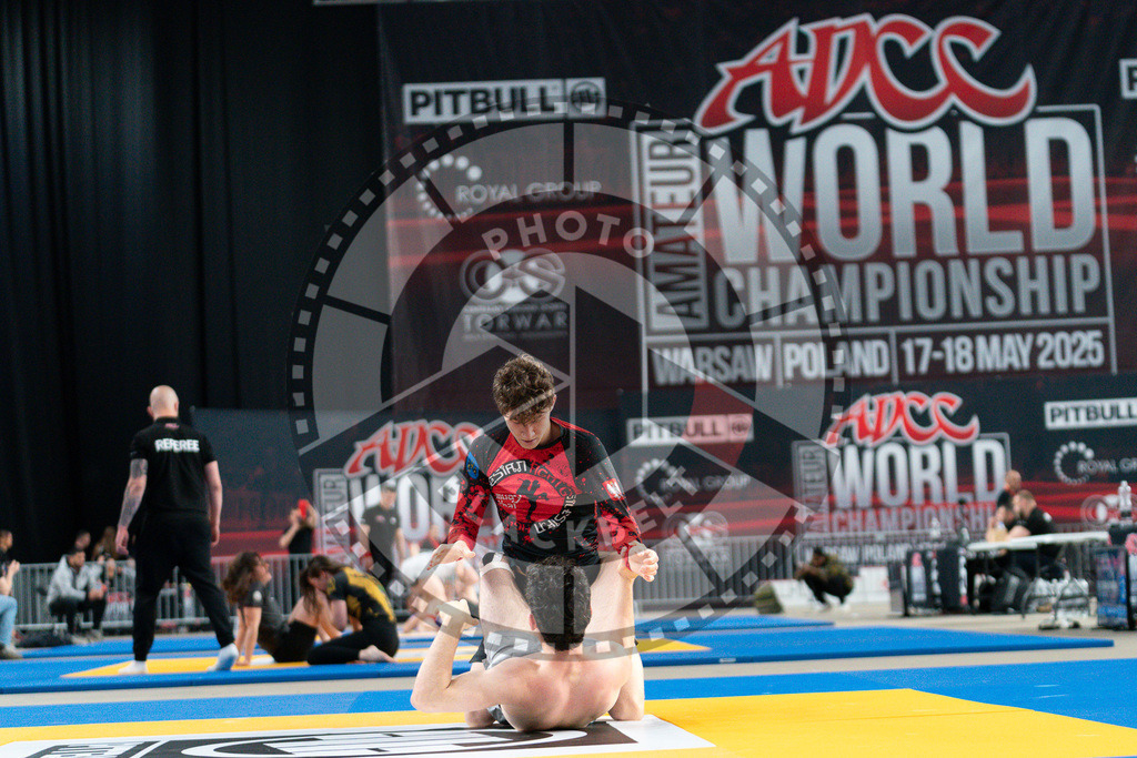 20250517PBB0418 | Athletes compete during the first day of the ADCC Amateur World Championship on May 15, 2025 in Warsaw, Poland. © Chiara Dazi / photoblackbelt