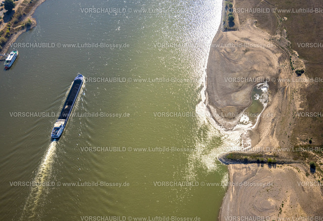 Wesel220806321 | Luftbild, Binnenschifffahrt, Fluss Rhein, Büderich, Wesel, Ruhrgebiet, Nordrhein-Westfalen, Deutschland
