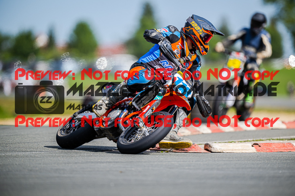 MaZZes_FotoMatrix_220903_3849 | S3