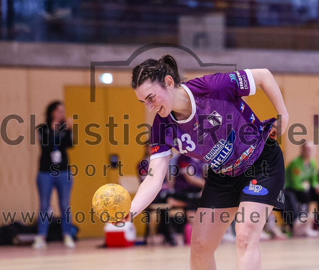 2025-02-22_096_SpVgg_Altenerding_gegen_TG_Landshut | Erding, Deutschland, 22.02.2025:Handball, Bezirksoberliga Frauen Altbayern 2024 / 2024, 15. Spieltag, SpVgg Altenerding gegen TG Landshut, Endergebnis: 25:22Katharina Künstner (SpVgg Altenerding, #23)Foto: Christian Riedel / fotografie-riedel.net