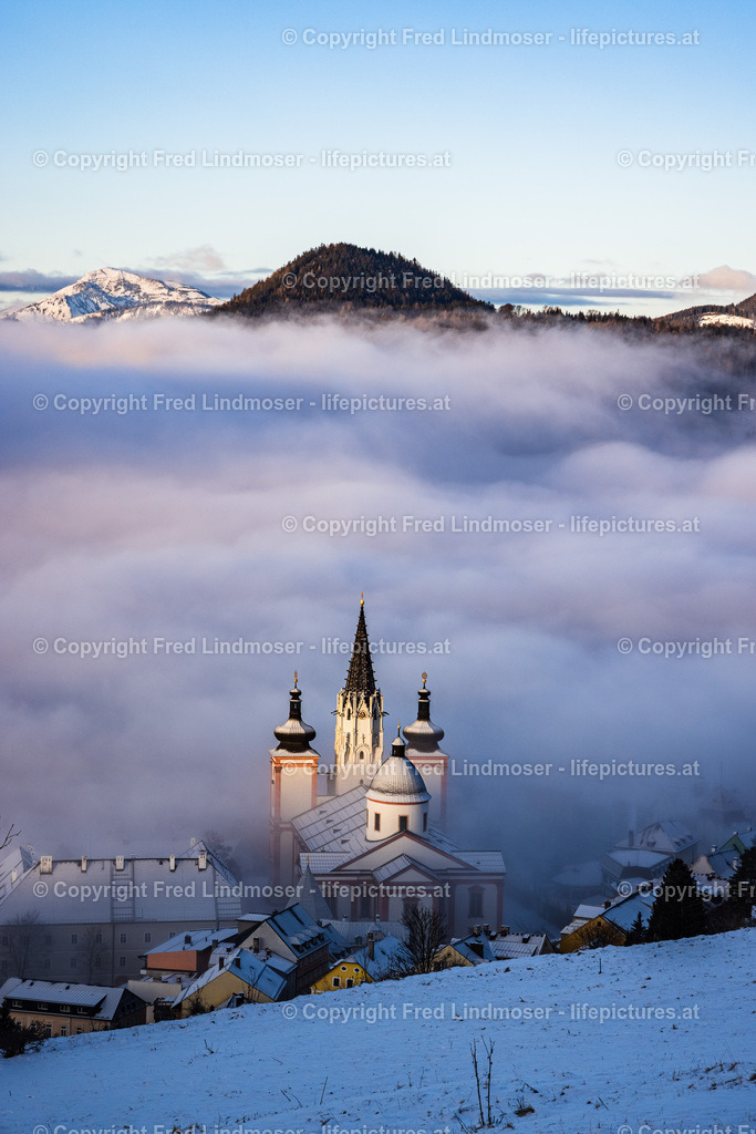 Mariazell Basilika Morgennebel Stehralm 3112020-0514 | Fotos und Fotoprodukte - Realisiert mit Pictrs.com
