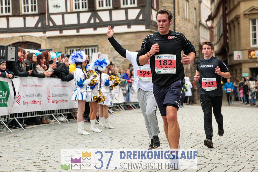 VR Bank Hauptlauf 10000m | 3 Koenigslauf 2023 - Realisiert mit Pictrs.com