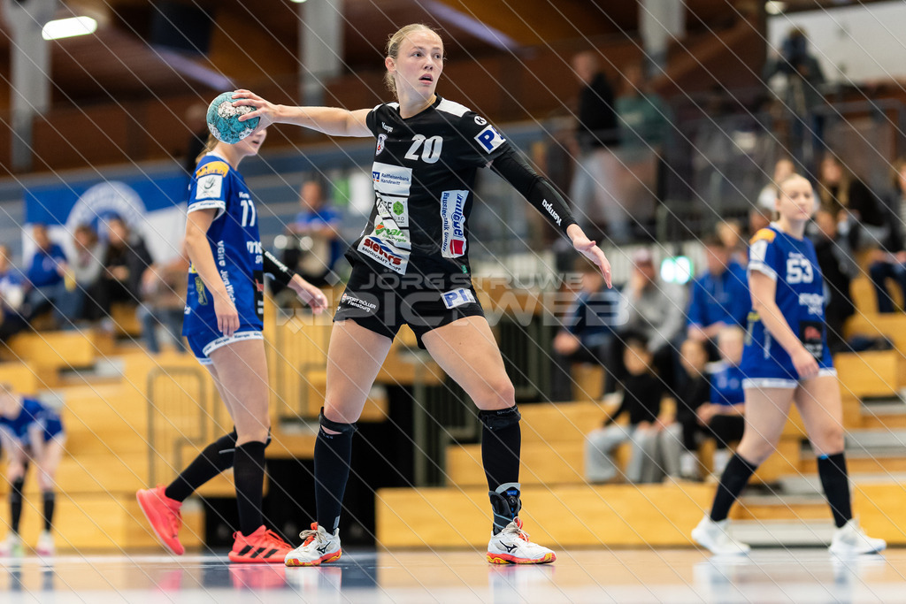 20251011_Picselweb-Fotografie_2R3_0559 | Maja Zwanziger (20, Handewitter SV) - Realisiert mit Pictrs.com