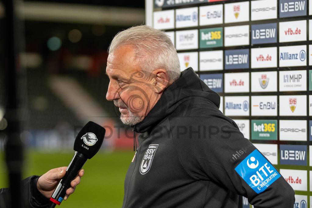 VfB Stuttgart II vs. SSV Ulm 1846 Fussball, Fussball, 3. Liga, 32. Spieltag, 08.04.2026 | Pavel Dotchev (Trainer SSV Ulm 1846 Fussball) im Interview nach Abpfiff,VfB Stuttgart II vs. SSV Ulm 1846 Fussball, Fussball, 3. Liga, 32. Spieltag, 08.04.2026DFB regulations prohibit any use of photographs as image sequences and/or quasi-video