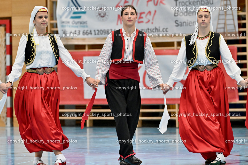 Carinthia Flamengo Futsal Club vs. FC Ljuti Krajisnici | Volkstanzgruppe Kid Divanhana, Carinthia Flamengo Futsal Club vs. FC Ljuti Krajisnici, Carinthia Flamengo Fusal Club vs. FC Ljuti Krajisnici am 12.10.2025 in Klagenfurt (Ballspielhalle Viktring), Austria, (Photo by Bernd Stefan)