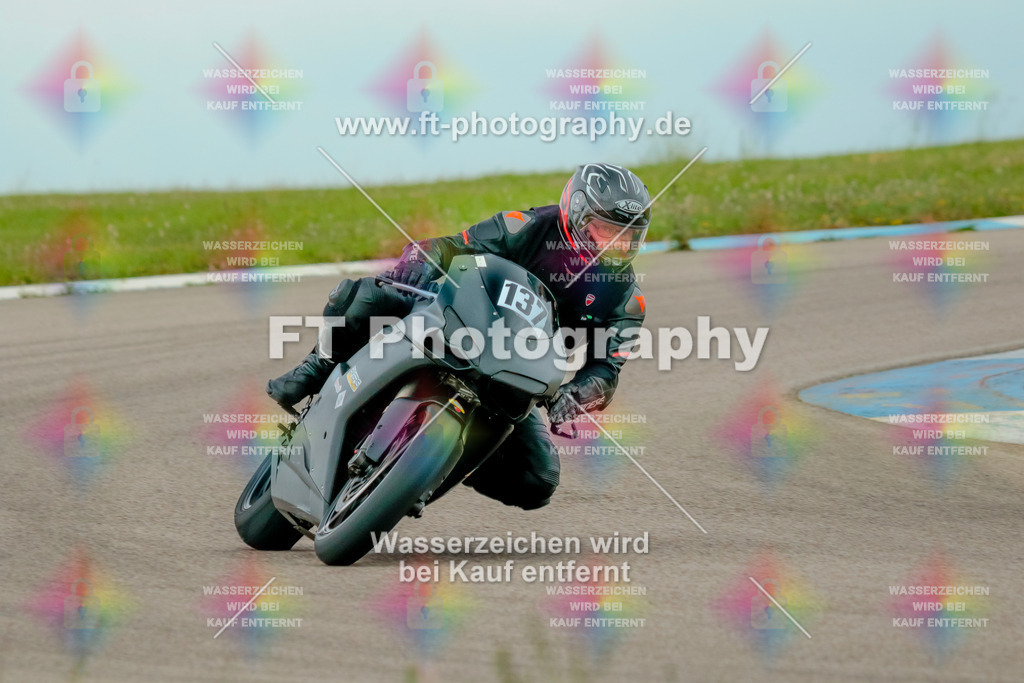 _7D20175 | Hier findet Ihr Bilder von Touristenfahrten auf der Nürburgring Nordschleife oder von anderen Veranstaltungen die ich besucht habe. Viel Spass beim Durch Schauen 