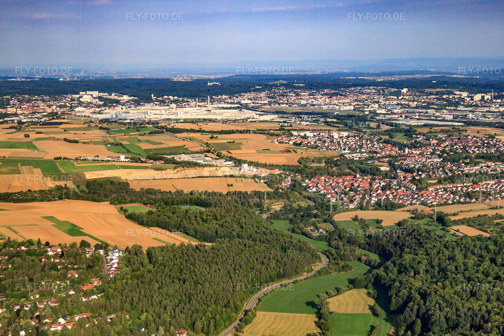 Luftbild: Ortsansicht von Westen im Ortsteil Darmsheim in Sindelfingen im Bundesland Baden-Württemberg in Deutschland. Foto: IMG_52477.jpg vom 23.08.2012 durch Werner Riehm/FLY-FOTO.de