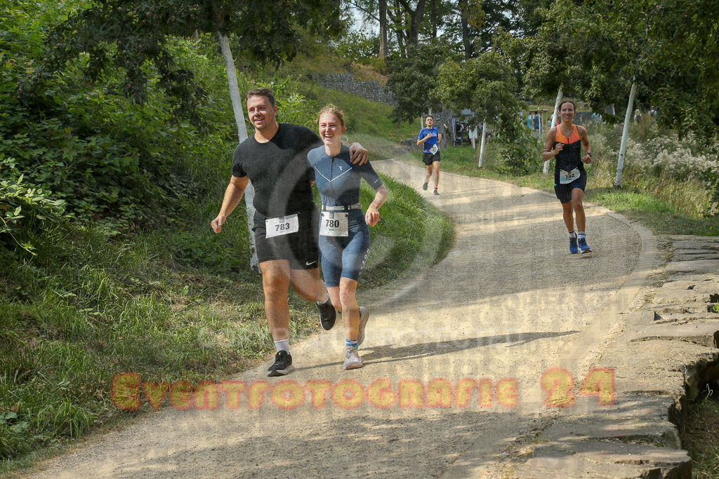250824_1503_EX1_8402 | Sportfotografie im Rhein-Sieg Kreis, Köln, Bonn, NRW, Rheinland Pfalz, Hessen, etc. Unser Tätigkeitsfeld umfasst den Laufsport vom Volkslauf über den Marathon, Duathlon, Triathon bis zum Ultralauf wie Kölnpfad Ultra oder Schindertrail.