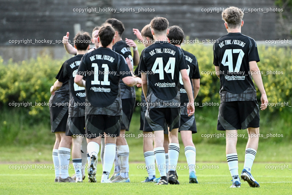 WSG Radenthein vs. URC Thal Assling | Jubel URC Thal Assling Mannschaft, #47 Luis Felder URC Thal Assling, #44 Matteo Kraler URC Thal Assling, #11 Pascal Oliver Kofler URC Thal Assling, WSG Radenthein vs. URC Thal Assling, WSG Radenthein vs. URC Thal Assling am 30.05.2025 in Radenthein (Sportplatz Radenthein), Austria, (Photo by Bernd Stefan)