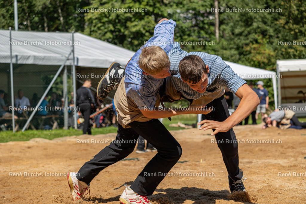 602A0221 | René Burch leidenschaftlicher Fotograf aus Kerns in Obwalden.  Hier finden sie Sport, Landschaft und Natur Fotografie.
 - Realisiert mit Pictrs.com