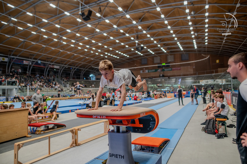 DSC_7819 | "Fussifoto.com – Ihr Ansprechpartner für hochwertige Fotografie! Entdecken Sie kreative Bilder und professionelle Dienstleistungen. Kontaktieren Sie uns für Ihre Projekte!"