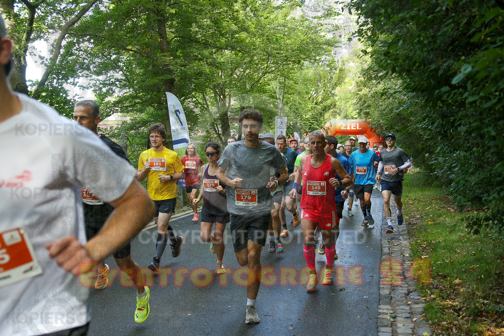 250914_1100_EX1_1187 | Sportfotografie im Rhein-Sieg Kreis, Köln, Bonn, NRW, Rheinland Pfalz, Hessen, etc. Unser Tätigkeitsfeld umfasst den Laufsport vom Volkslauf über den Marathon, Duathlon, Triathon bis zum Ultralauf wie Kölnpfad Ultra oder Schindertrail.