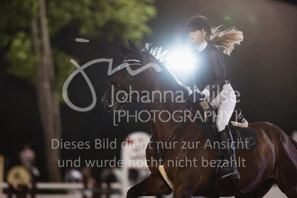 220825_Delbrueck_A1-Mannschaft-447 | Deine schönsten Turniermomente als professionelle Fotos! Entdecke hochwertige Pferdesport-Fotografie im Online-Shop. Jetzt Fotos finden & bestellen!