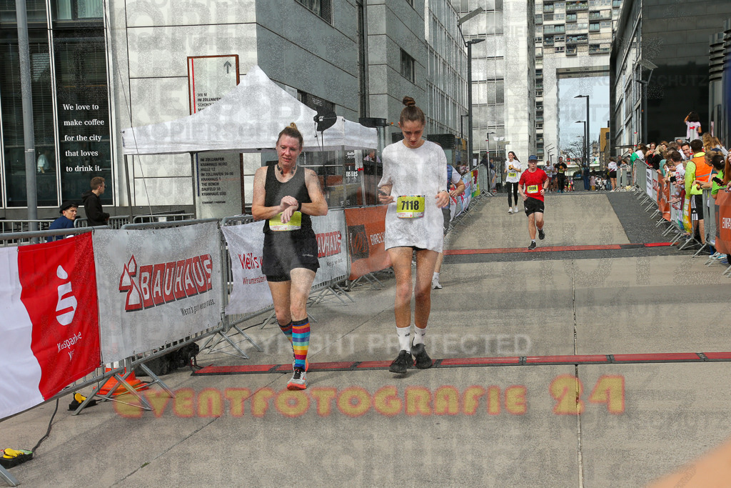 250920_1328_EX1_4858 | Sportfotografie im Rhein-Sieg Kreis, Köln, Bonn, NRW, Rheinland Pfalz, Hessen, etc. Unser Tätigkeitsfeld umfasst den Laufsport vom Volkslauf über den Marathon, Duathlon, Triathon bis zum Ultralauf wie Kölnpfad Ultra oder Schindertrail.