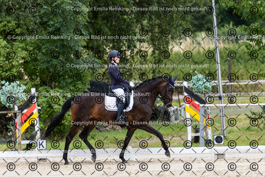 CL5A8034 | Emilia Reinking Fotografie - Realisiert mit Pictrs.com