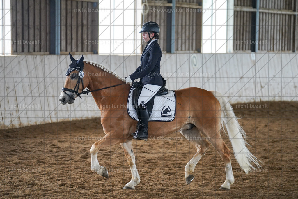 20230520-FAH05243 | Frühjahrsturnier, Landsberg am Lech, 2023, Reitclub Landsberg, Turnierbilder, Fotos Turnier Landsberg, Fotoagentur Herrmann, Turnierfotografen Bayern, Reitsport Fotograf, Pferde Fotograf