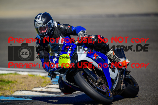 MaZZes_Fotomatrix_20250407_6007705_3689 | ROT