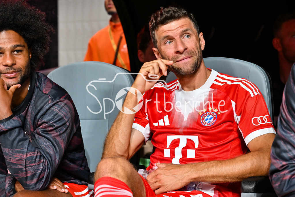 Paris Saint Germain - FC Bayern München | im Bild Thomas MUELLER (FC Bayern Muenchen 25) zu Spielbeginn auf der Bank / Einzelfoto / Freisteller / FIFA Club World Cup: Paris Saint Germain - FC Bayern Muenchen, Mercedes Benz Stadium am 05.07.2025 / NOT FOR SALE IN USA