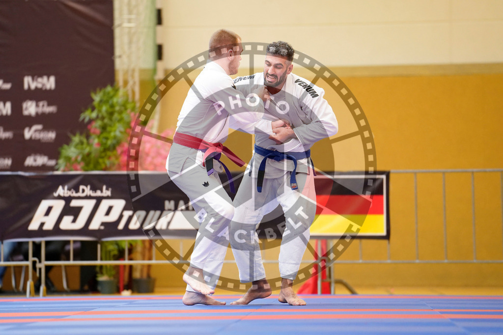 20240203PBB08334 | Fighters compete during the Brazilian Jiu-Jitsu Championship of the AJP Tour in Maintal by Frankfurt am Main, Germany, on February 2, 2024.