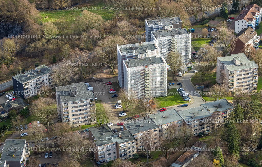 Hattingen251200354 | Luftbild, Hochhaus Wohnsiedlung Eichenweg, Baustelle und Baugerüst an der Fassade, Hattingen, Ruhrgebiet, Nordrhein-Westfalen, Deutschland