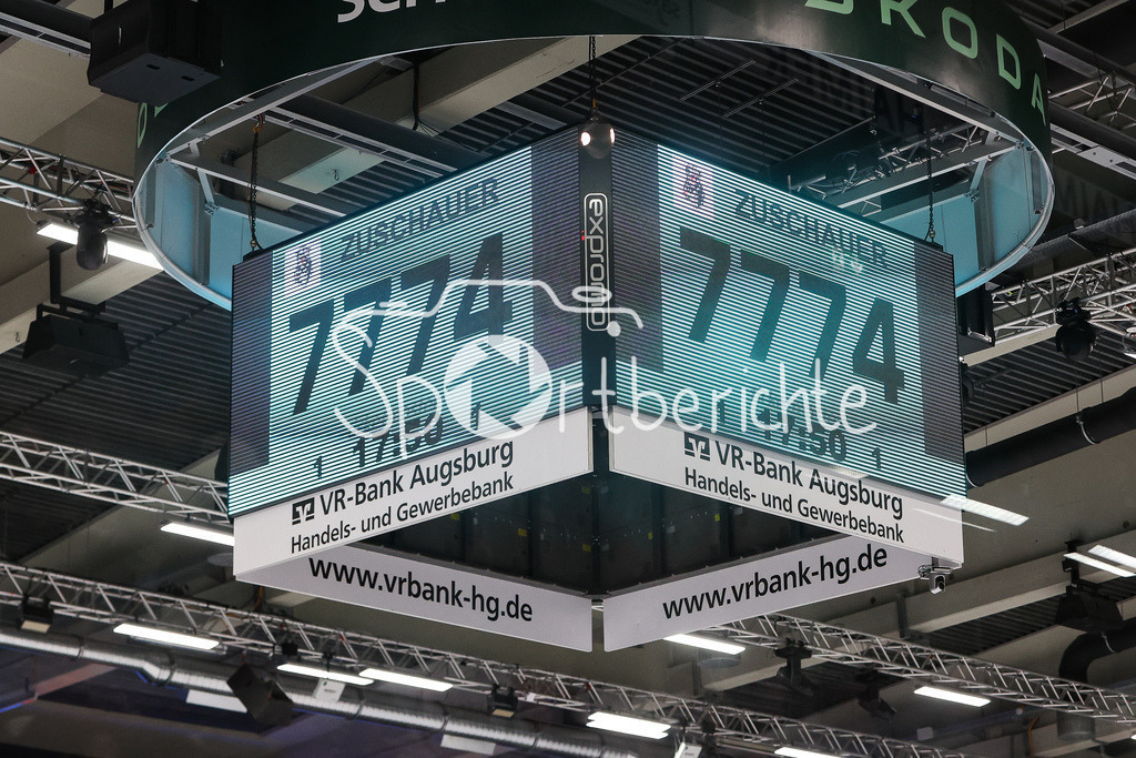 Augsburger Panther - Nürnberg ICE Tigers | Die Zuschauerzahl im Curt Frenzel Stadion beim Retro Spiel zwischen Augsburg und Nuernberg / Ausverkauft